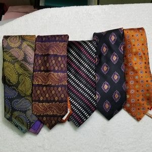 Robert Graham ties lot of 5